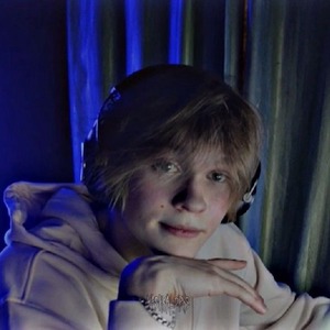 Streamer Profile Picture