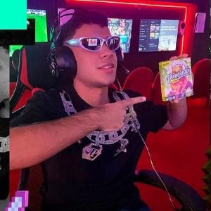 Streamer Profile Picture