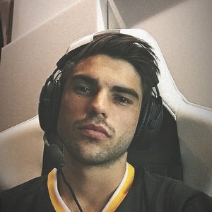 Streamer Profile Picture