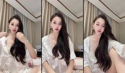 睡醒了。素颜啵会