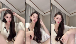 睡醒了。素颜啵会