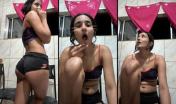 Pv1🌹de treis👯‍♀️
🥒3 vídeo 
1💄grupo 
5🌹fotos
Chamada25