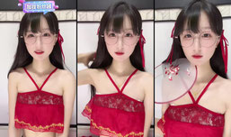 小初初正在直播