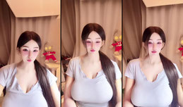 甜甜baby正在直播