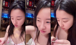 兄弟们 我女装好看吗