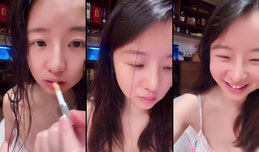 兄弟们 我女装好看吗