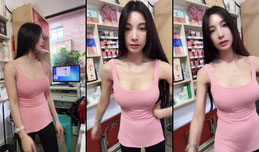 便利店老板娘