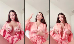 🥰