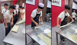 学拉面火爆现场