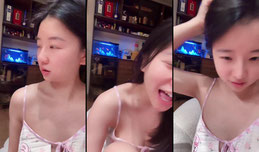 兄弟们 我女装好看吗
