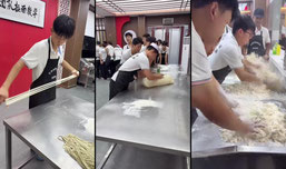 学拉面火爆现场