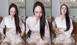 独居妈妈，两个孩子睡了，播一会