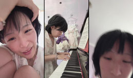 莓莓奶兔正在无美颜直播化妆