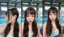 台湾妹子在泳池
