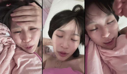 莓莓奶兔正在无美颜直播化妆