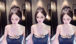 兄弟们我女装好看吗