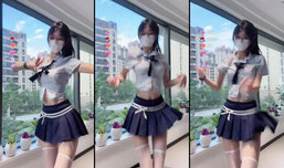 哥，隔壁小黄毛说喜欢我