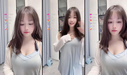 小妤正在直播