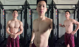 吴🥇正在直播