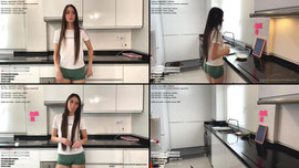 chica cocinando pan de ajo con queso 💗