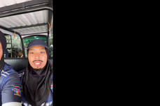 Hi