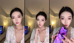 云拢龙正在直播