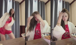 有个老少女老婆你几点回家