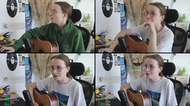 Singing & Chilling